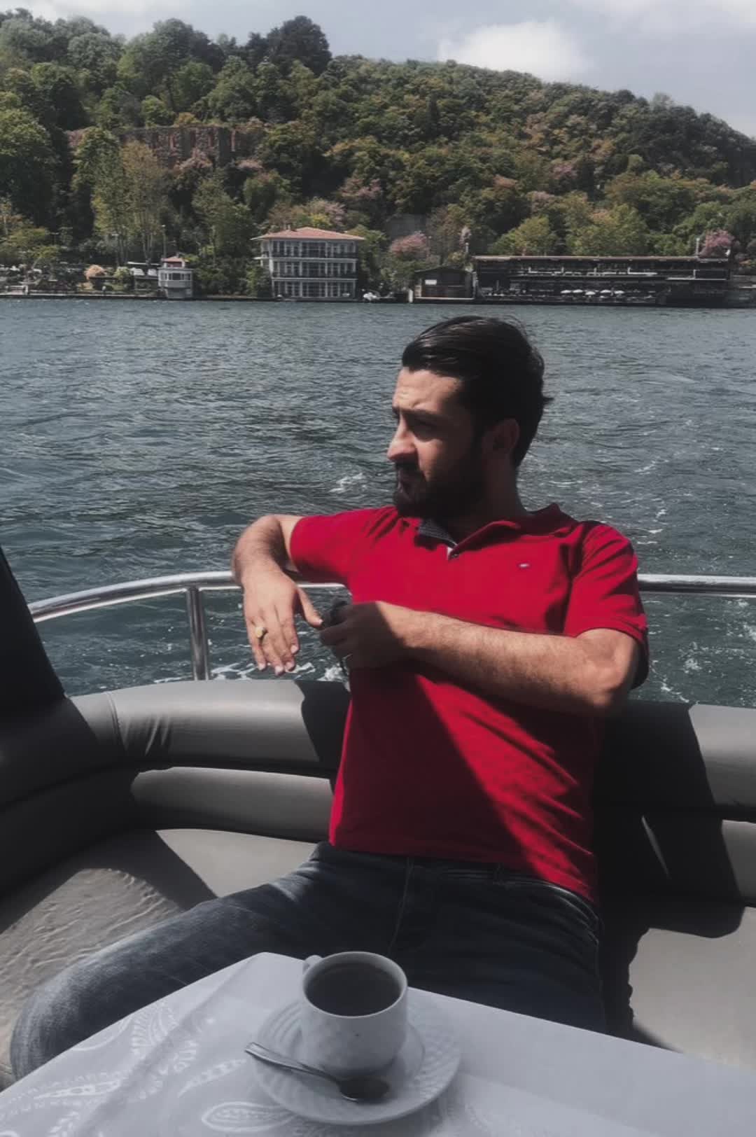 @SnSr