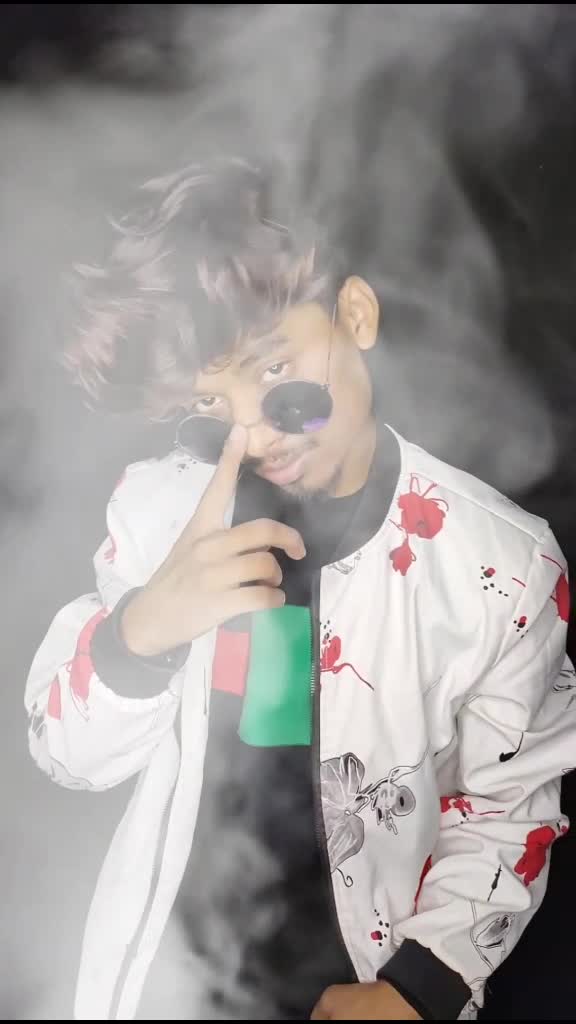 @Pøpïñg Jáñù khäñ🥰