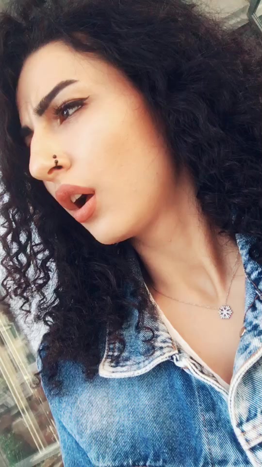 @Nazlıcan özen