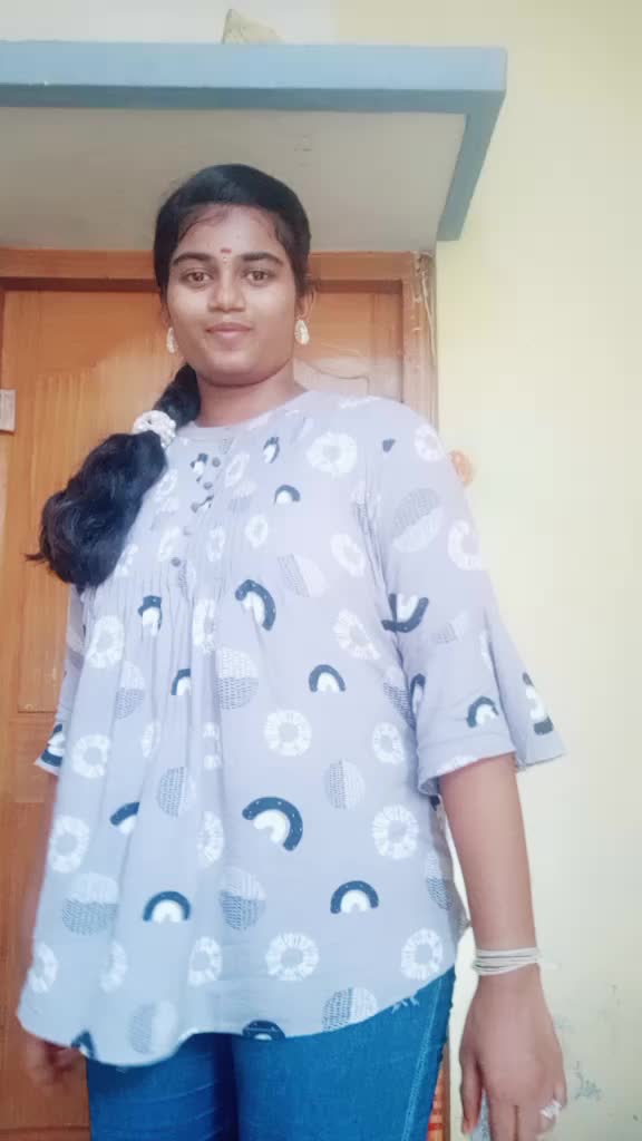 @kuttyy💖💖 sreeja