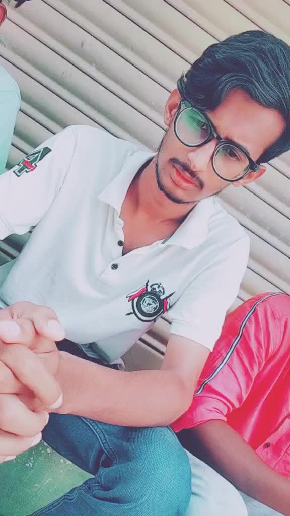 @Chandhu Royal's