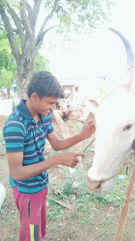 @Gowdru huduga