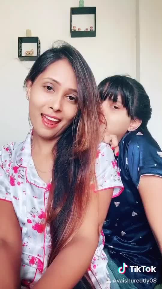 @keerthivijender