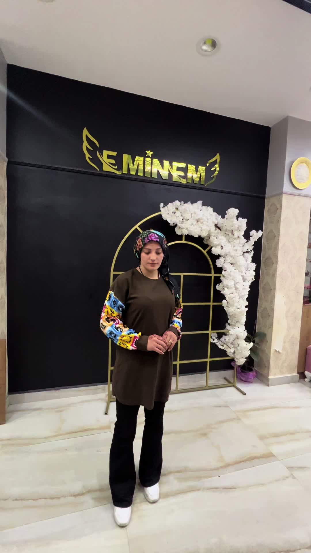 @EminemKuaförGelinlik