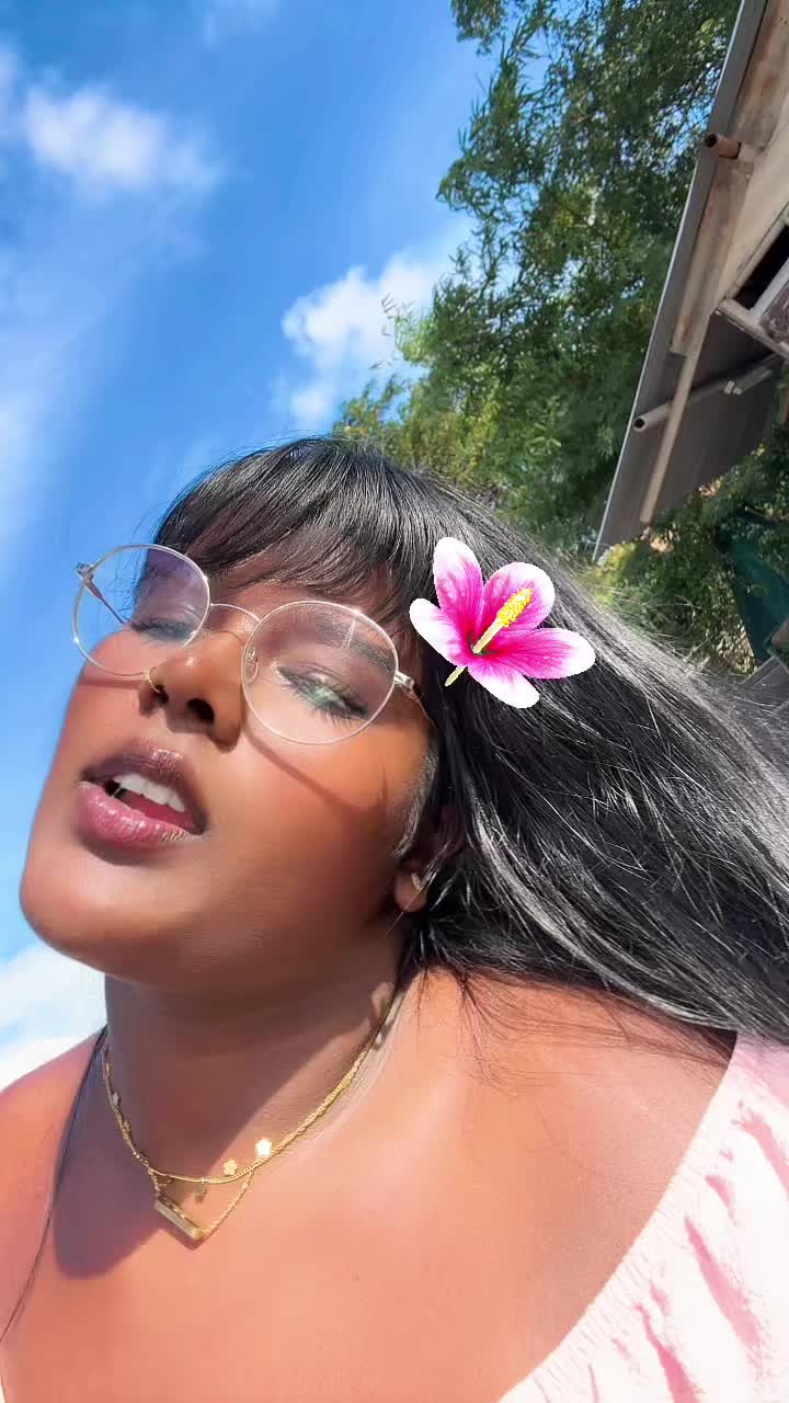 @Aliana🌸