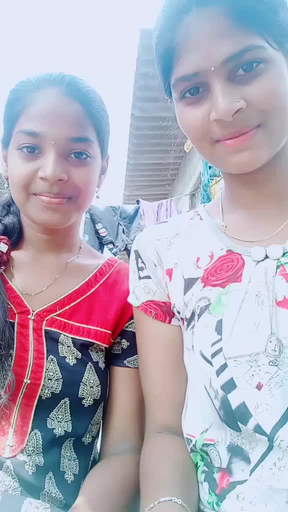 @Pavi K