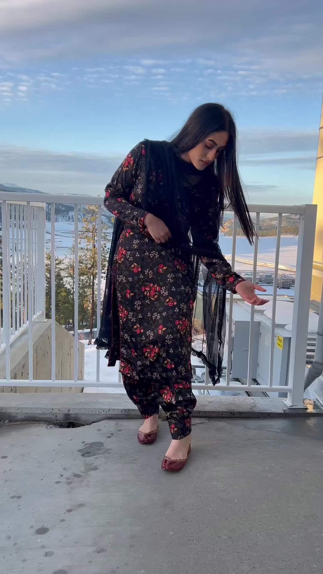 @ਮੰਨਤਪ੍ਰੀਤ 🐱