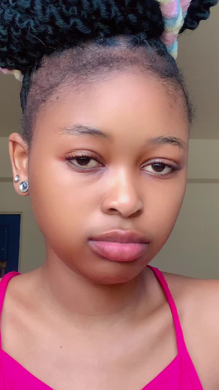 @Nomcebo_Mapholoba