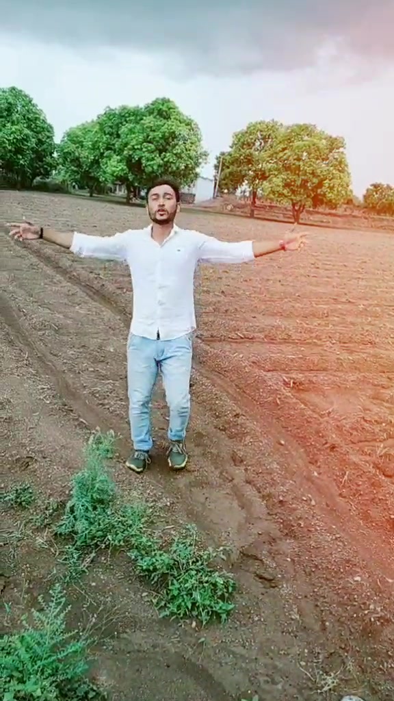 @😎𝙍𝙊𝙔𝘼𝙇_𝕂𝔸ઠીયા𝕍𝕒ડી😎