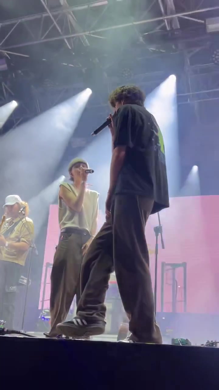@ari<3