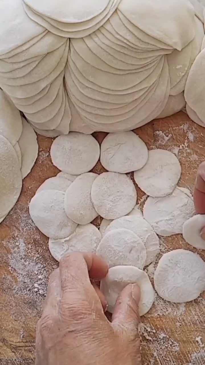 @AsianFoodieClub