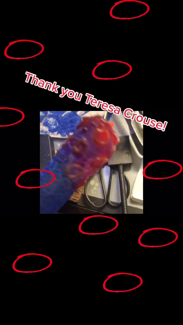 @LooLooGlass