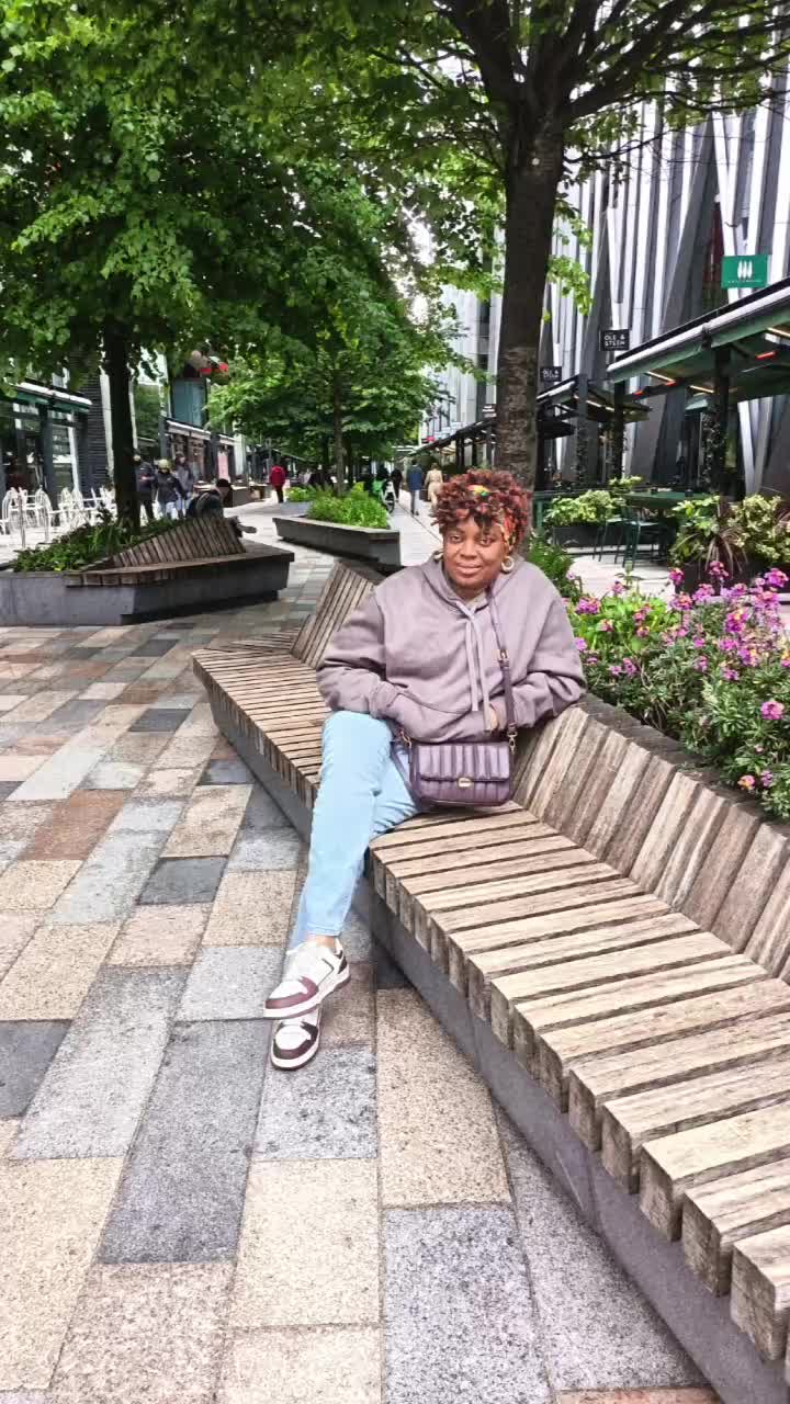 @Ugodedees4 / lifestyle