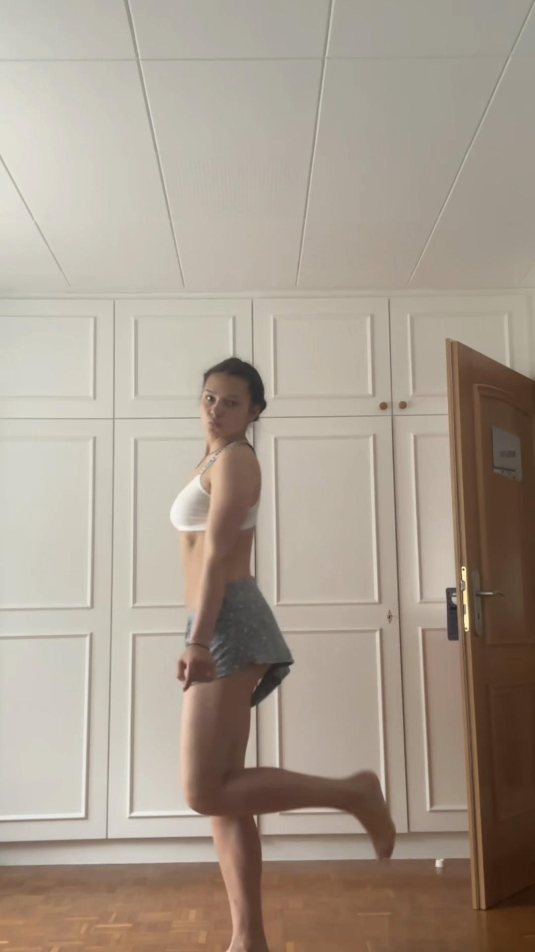 @Eve๐
