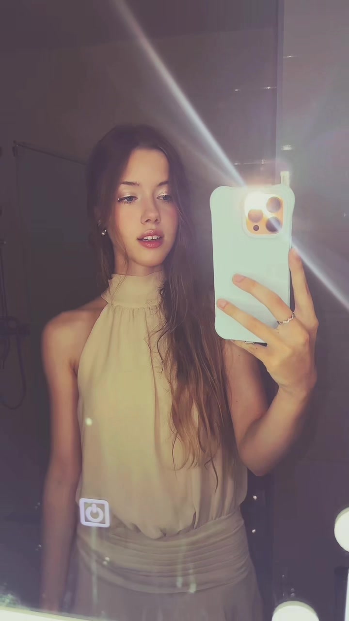 @inst:zoya.slip