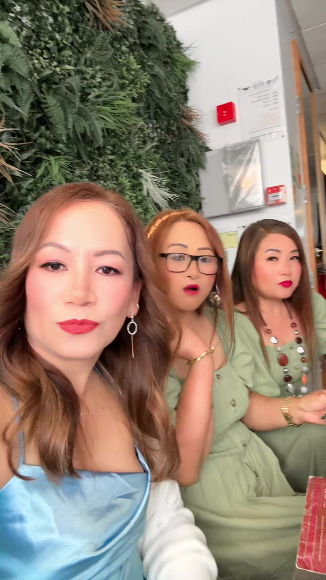 @Kamala 🦋Gurung ✨🙋&zwj;♀️