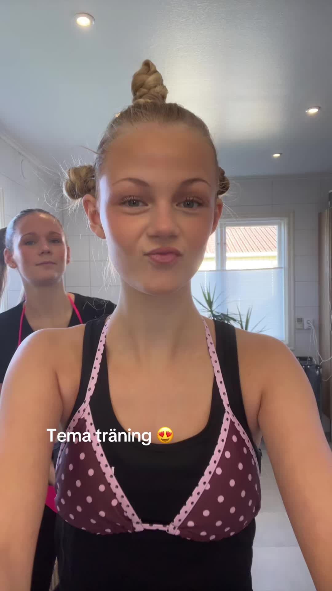 @K.K