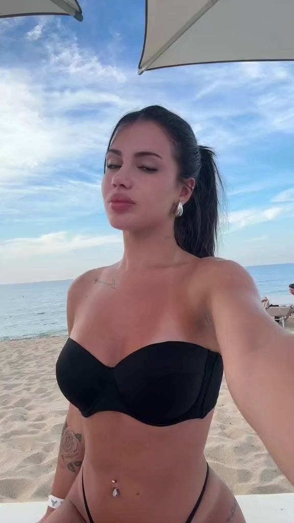 @😻