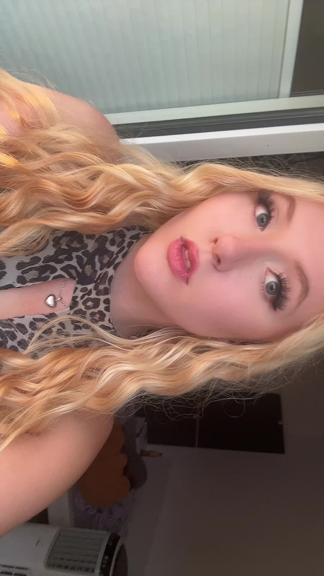 @Anna🏴🚩