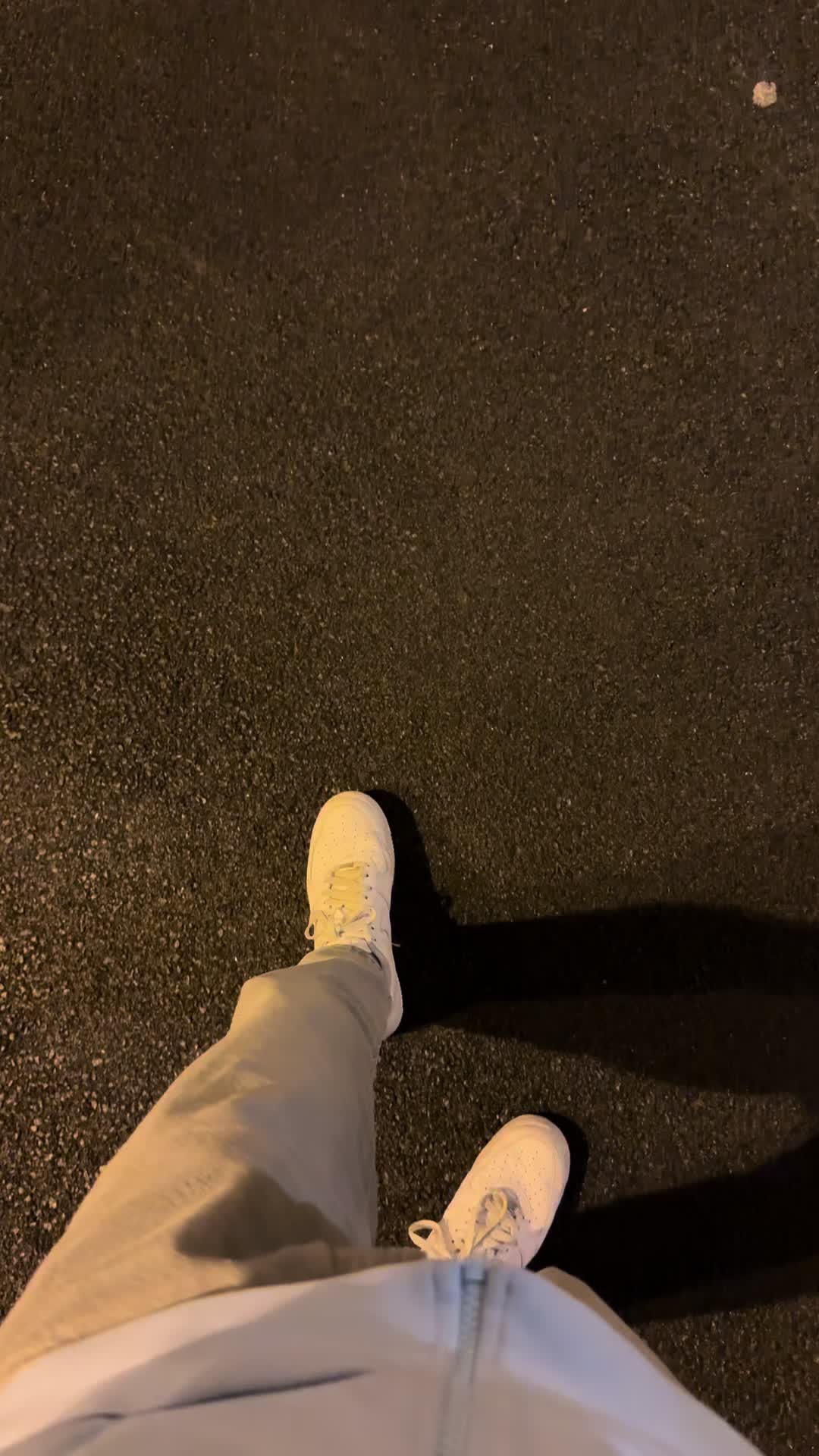 @hugo.srss