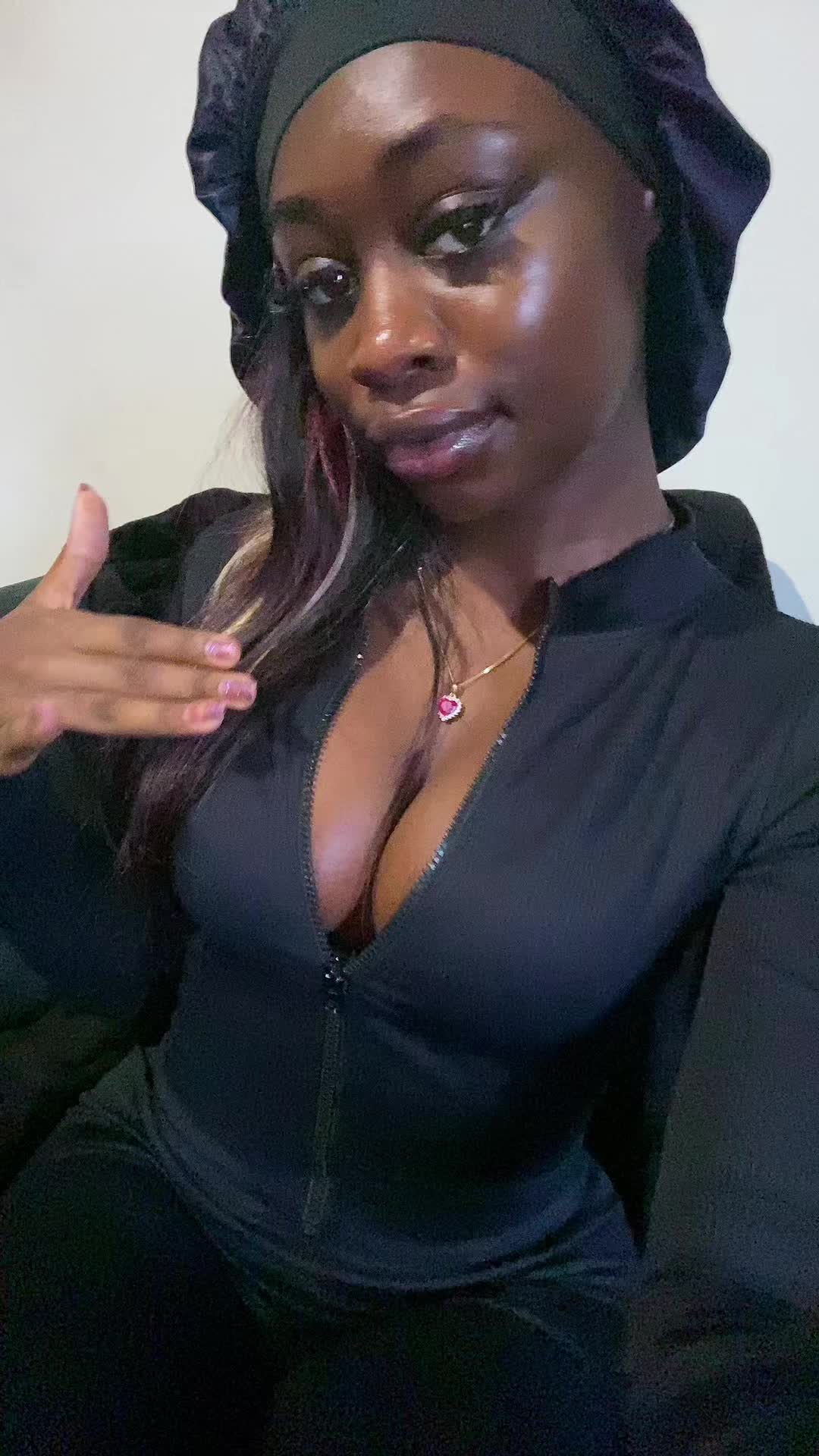 @kkrystalgemm