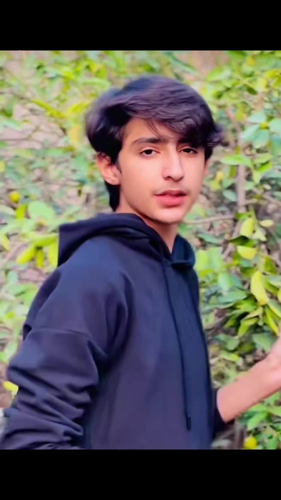 @✨عمر بلوچ 💸