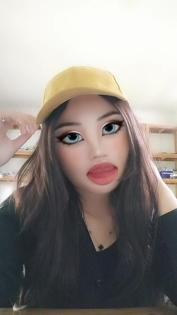 @Gadis Ngapak🌻