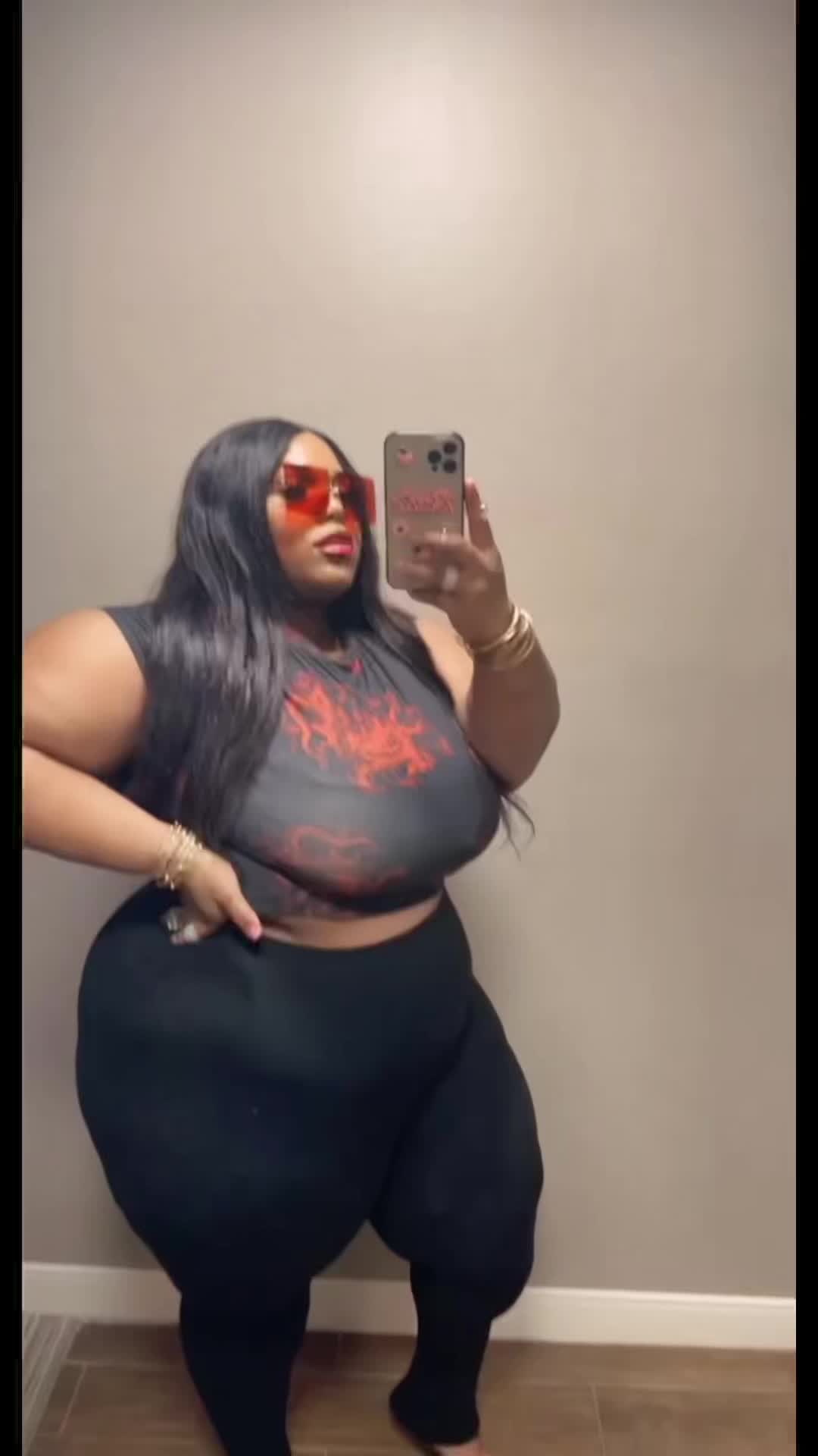 @Nickiibabee