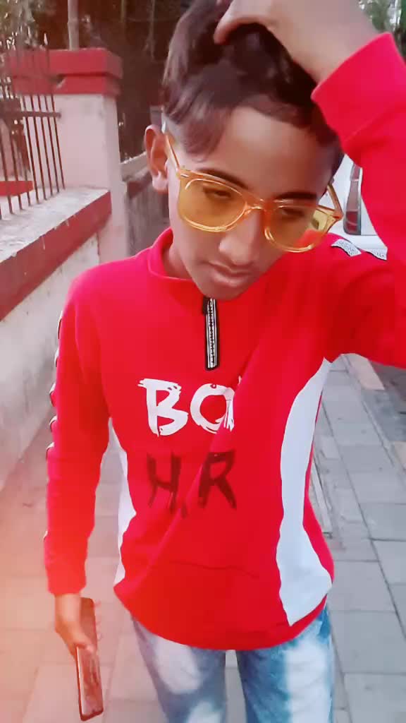 @COOLEST BADBOI😎💥🤐