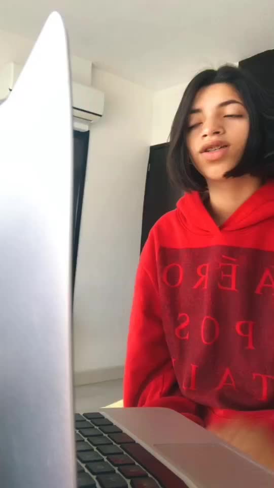 @🥰