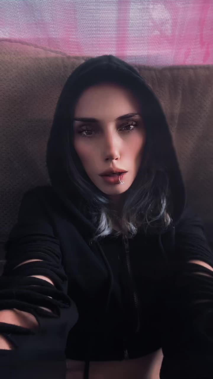 @PoisonVamp_86