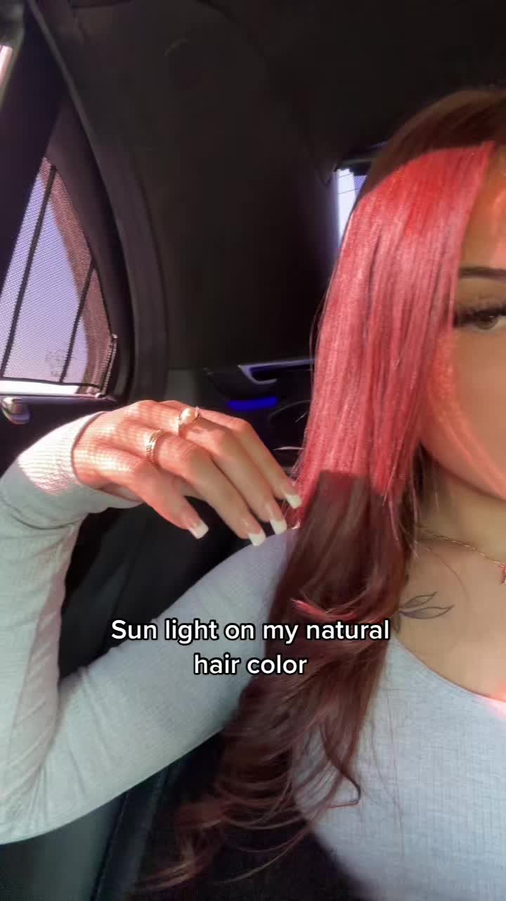 @emilyymatlock