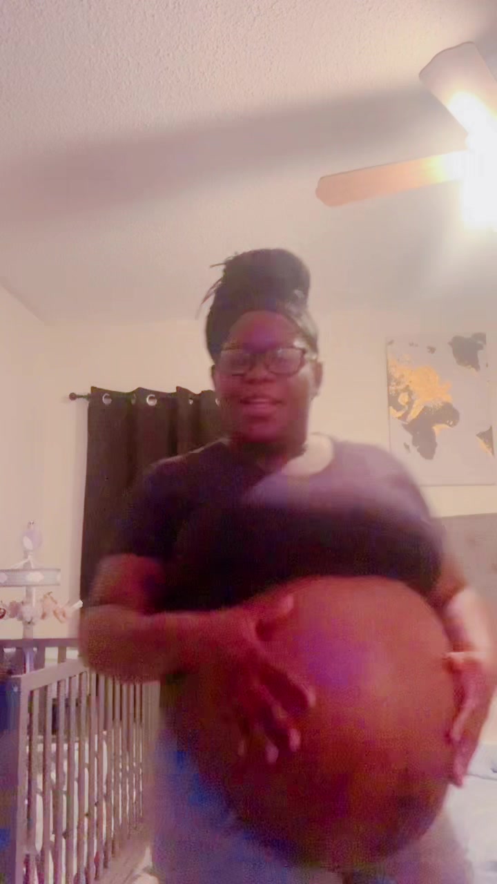 @LipglossQueen27