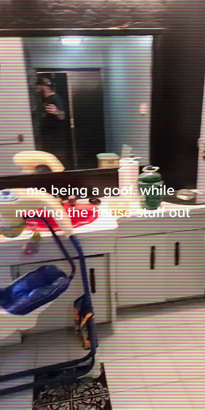 @Piggyelephant35