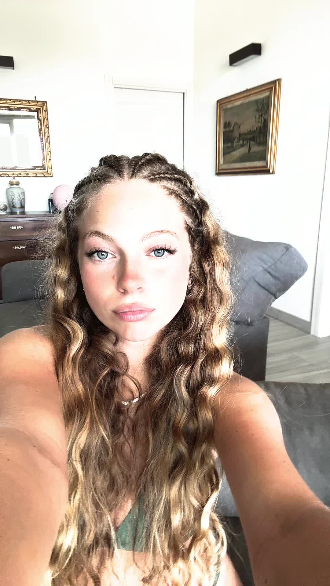 @_vittoriaelena_