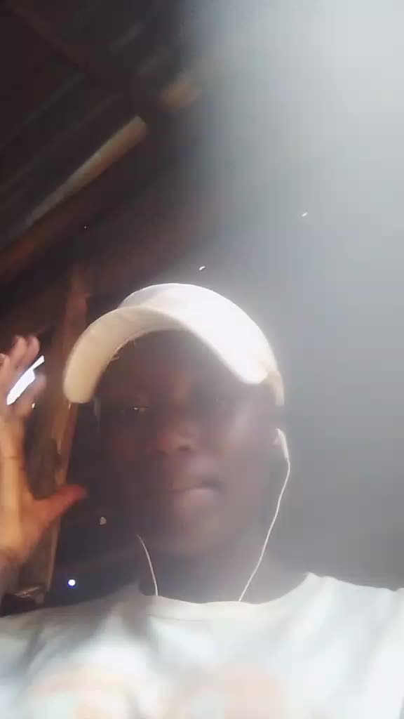 @user1900217769581