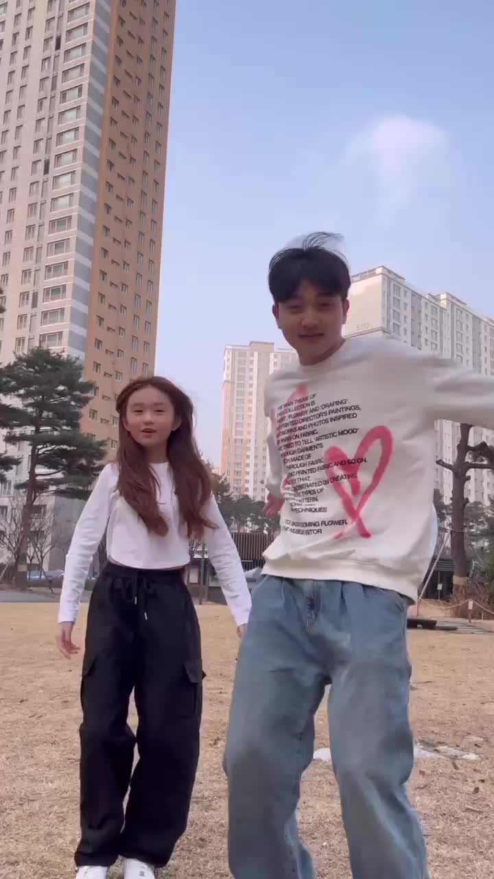 @김한비