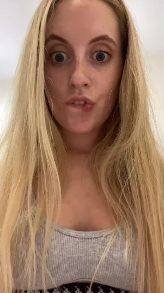 @Ева