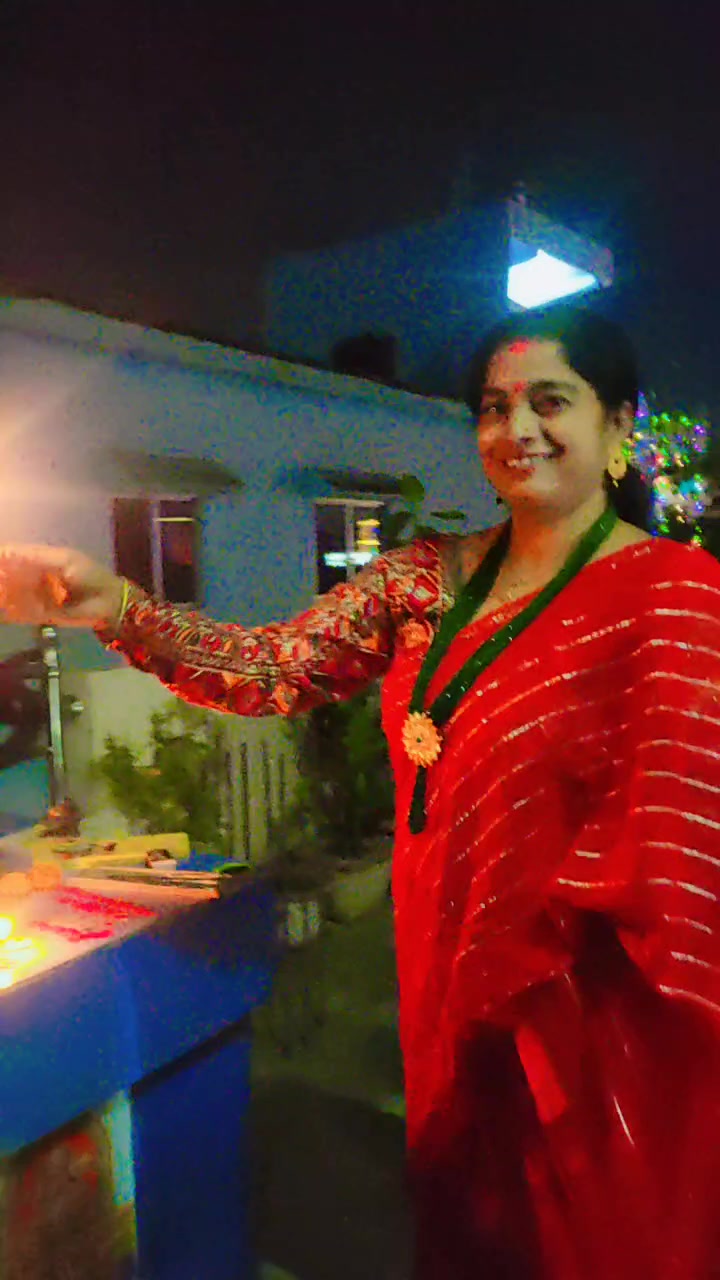 @🦋REENA PRAJAPATI 🦋