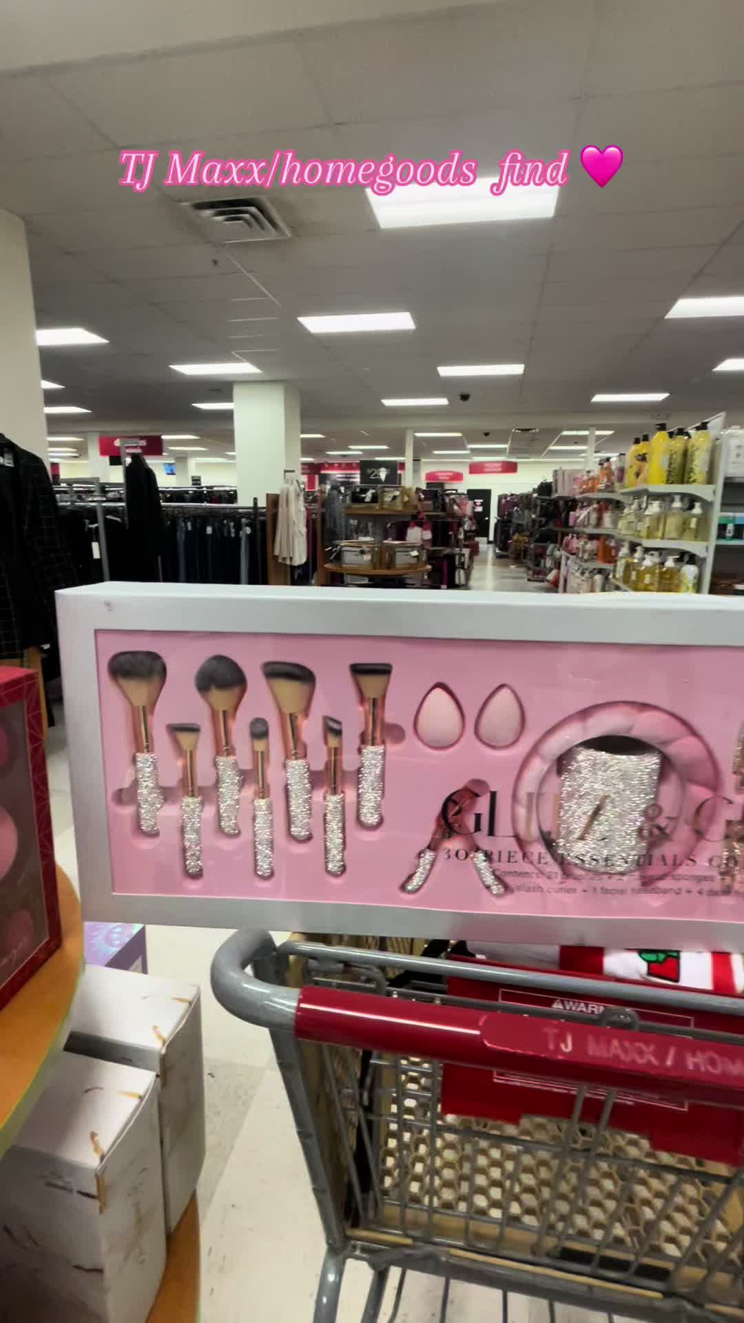 @𝘿𝙖𝙮𝙖𝙣𝙖 🎀