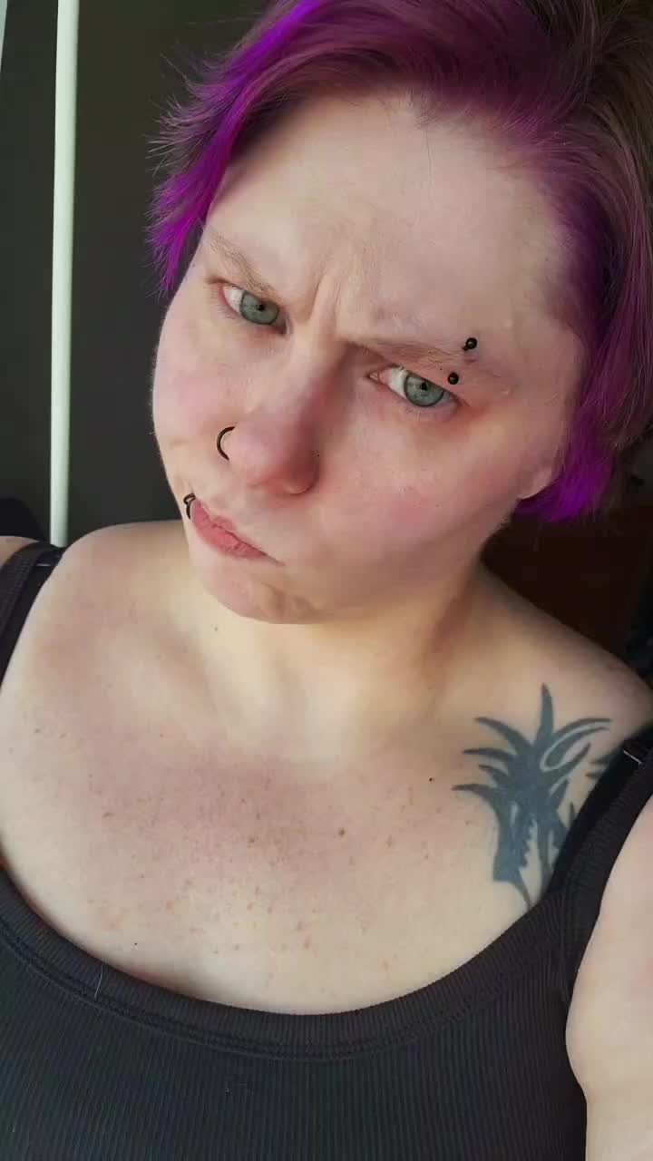 @undeadanie