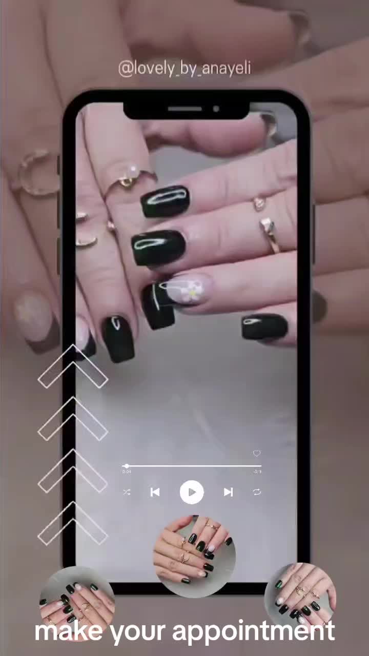 @Lovely_by_anayeli