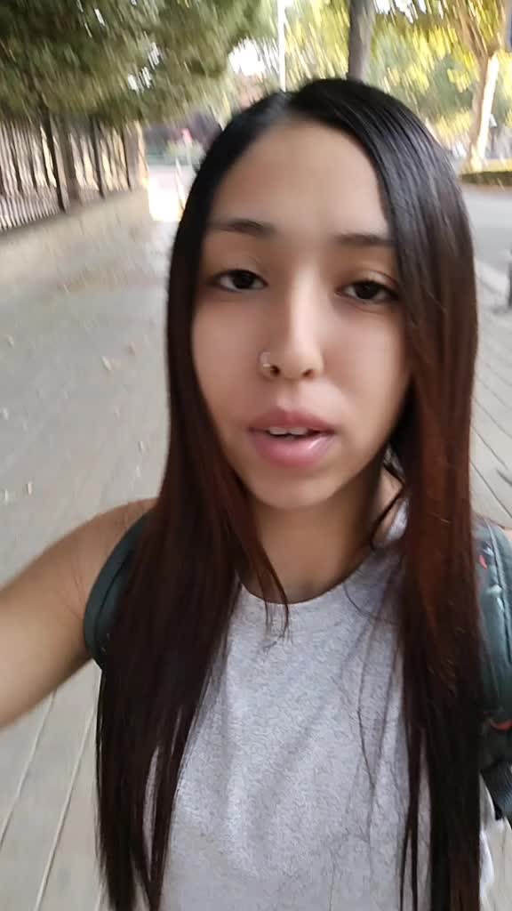 @Una cale&ntilde;a en Espa&ntilde;a.🇨🇴