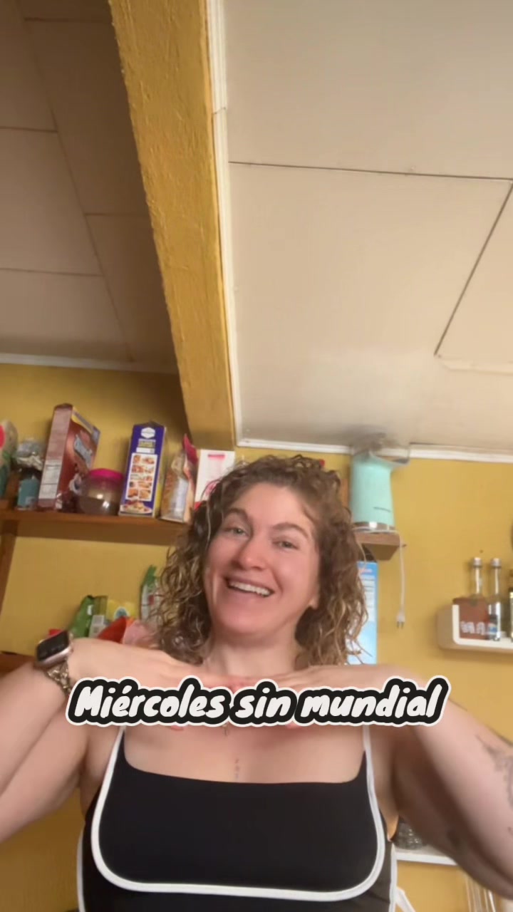 @Ana María