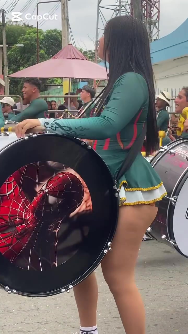 @Anahi &hearts;️