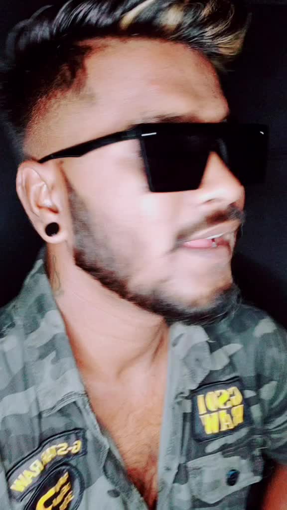 @👑ßîshãl_SîñdrīYã👑