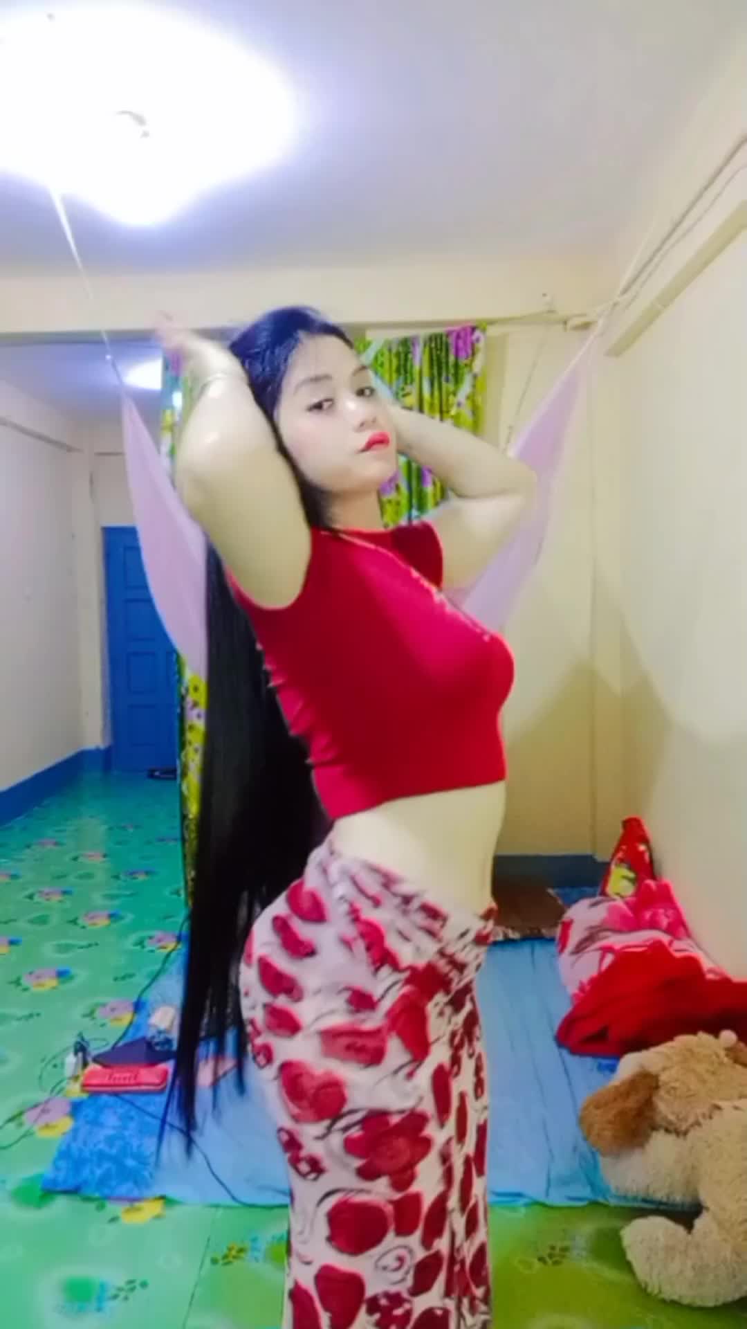@Moe Moe Lay