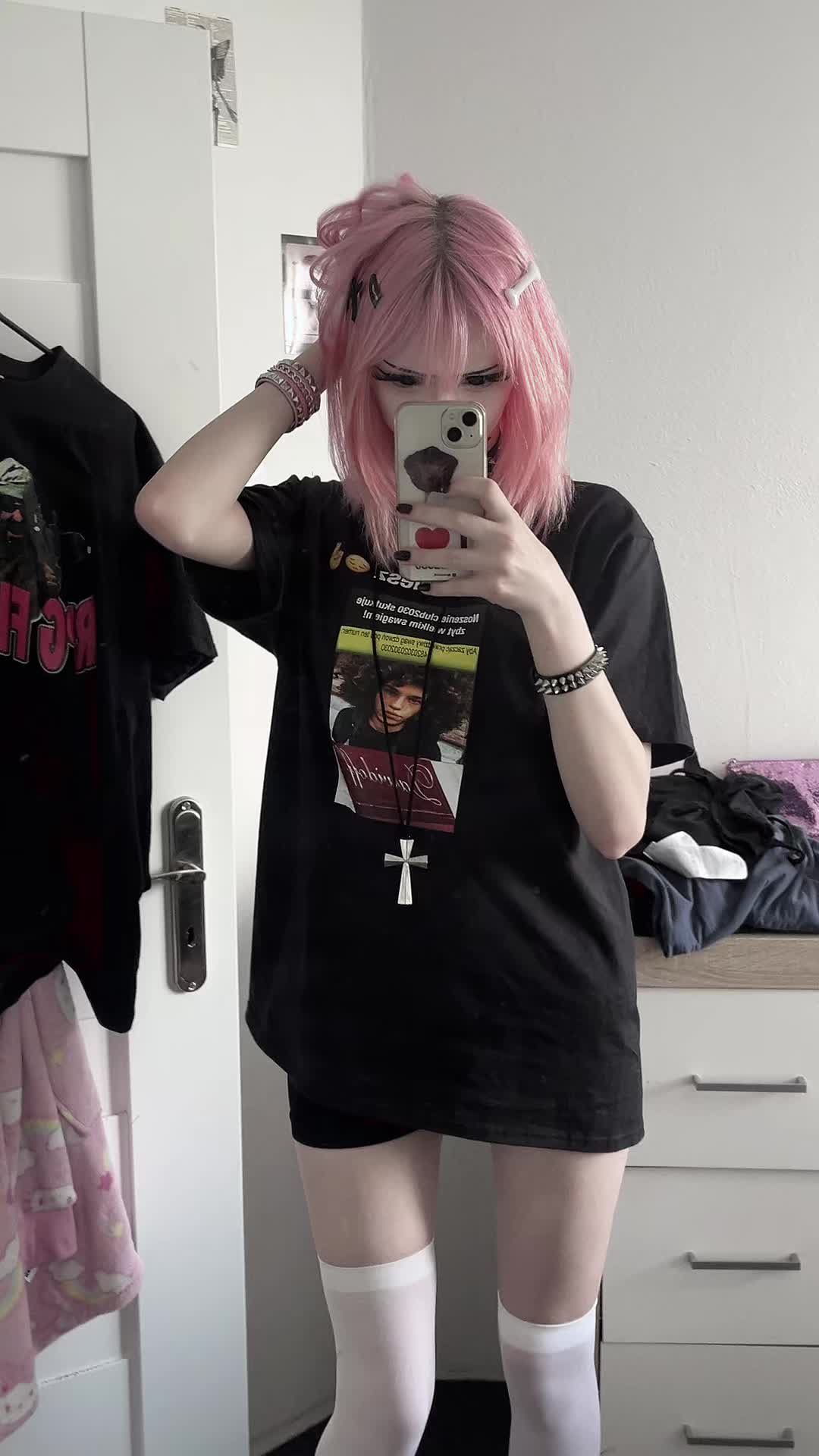 @𝐰𝐨𝐬𝐢𝐤𝐨𝐰𝐚🪽