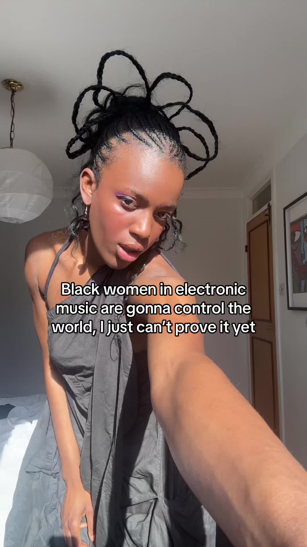 @Sola