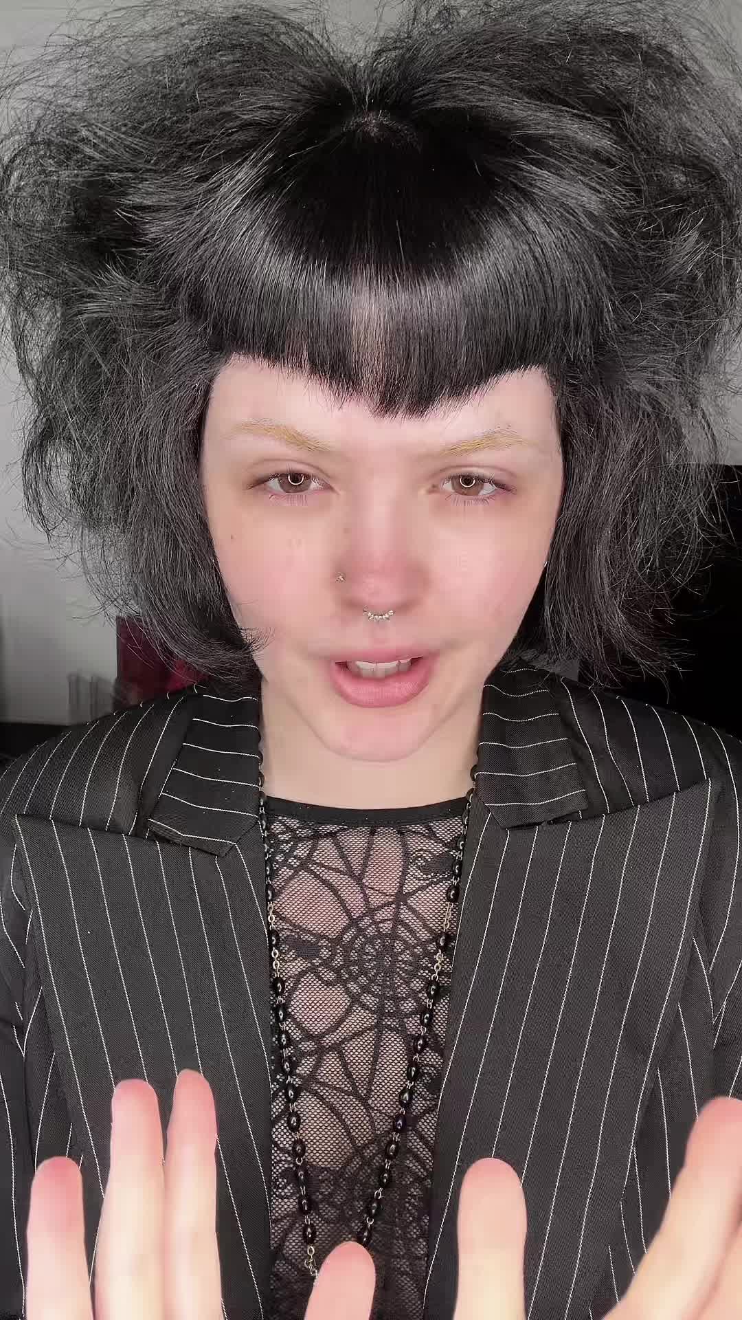 @𝔊𝔦𝔲𝔩𝔦𝔞